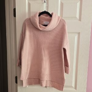 Liz Claiborne Soft Pink Turtleneck Sweater‎